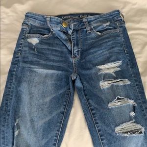 American eagle medium wash ripped skinny jeans